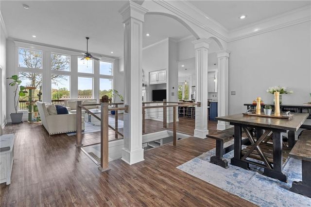 124 Teton Ridge, Lake Winnebago, MO 64034