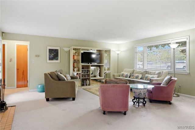 50 Farber Lane, Amherst, NY 14221