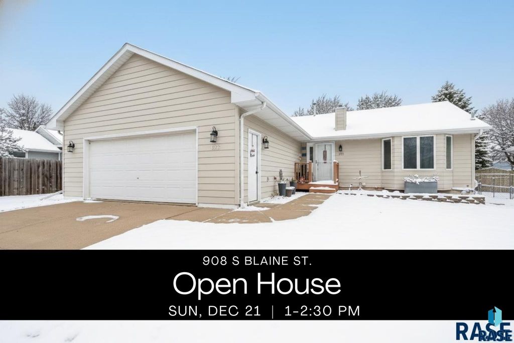908 S Blaine St Street, Lennox, SD 57039