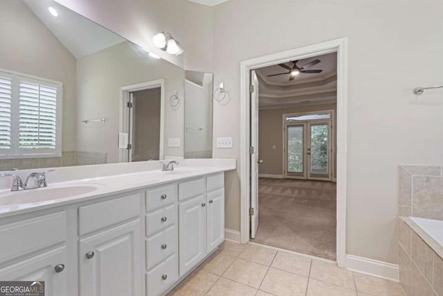 105 Peregrine Way NW, Kennesaw, GA 30144