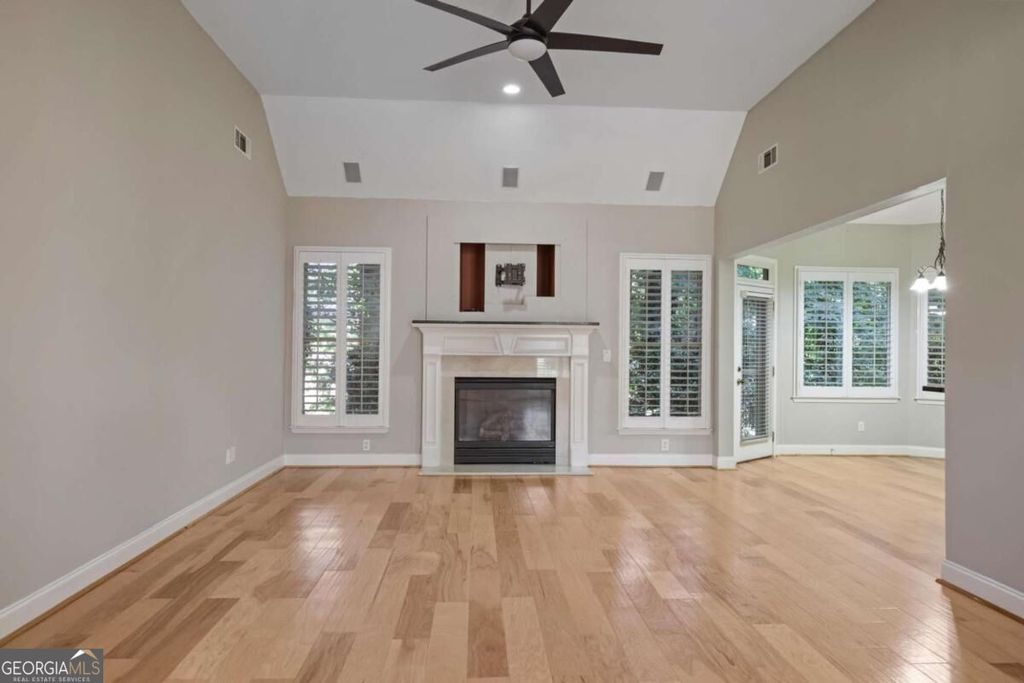105 Peregrine Way NW, Kennesaw, GA 30144 — photo 5