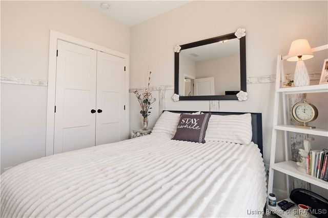 1240 Majestic Pass, Jeffersonville, IN 47130