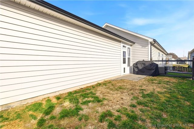 1240 Majestic Pass, Jeffersonville, IN 47130