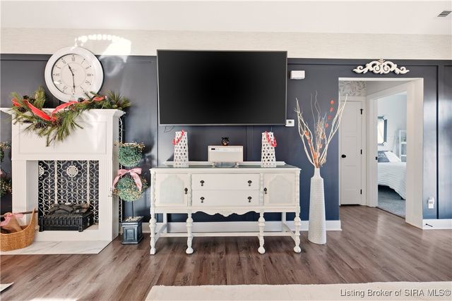 1240 Majestic Pass, Jeffersonville, IN 47130