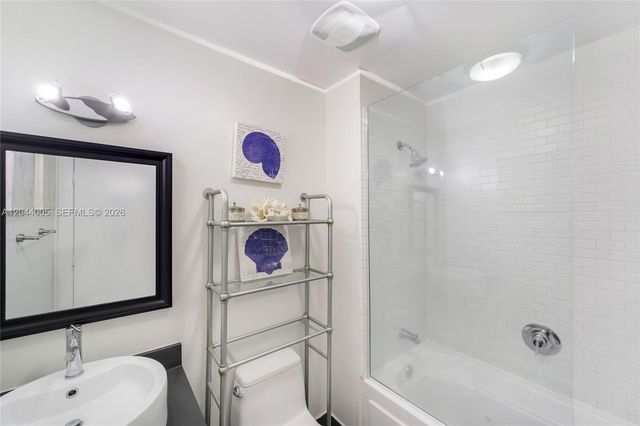 1700 Meridian Avenue 310, Miami Beach, FL 33139