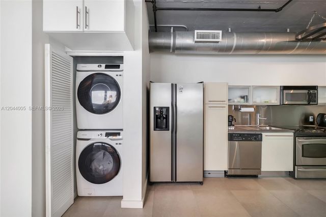 1700 Meridian Avenue 310, Miami Beach, FL 33139