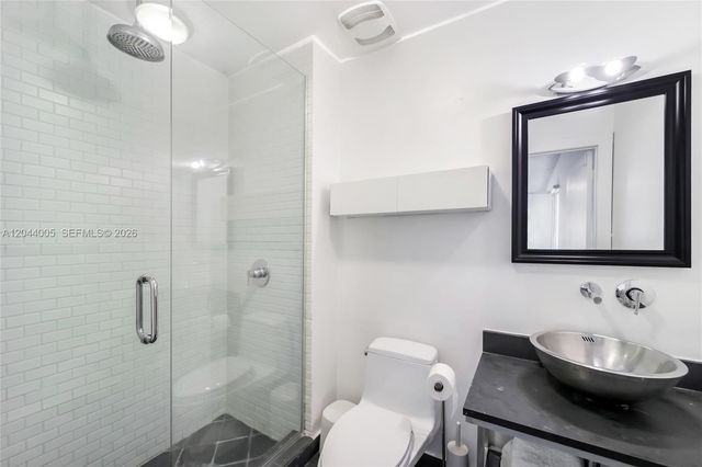 1700 Meridian Avenue 310, Miami Beach, FL 33139