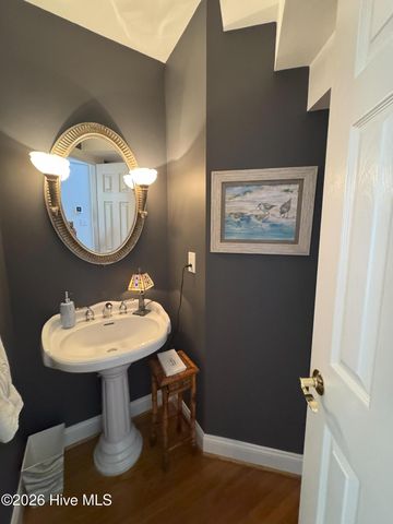 573 Coral Ridge Road, Atlantic Beach, NC 28512