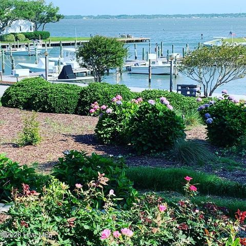 573 Coral Ridge Road, Atlantic Beach, NC 28512