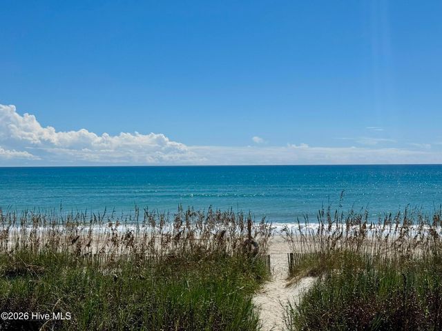 573 Coral Ridge Road, Atlantic Beach, NC 28512