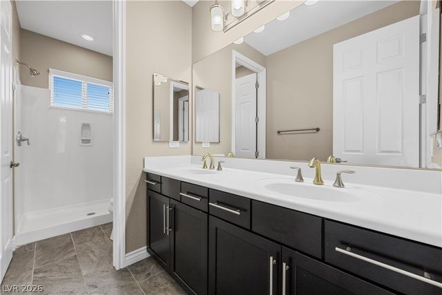 8 Tea Olive Drive, Las Vegas, NV 89141
