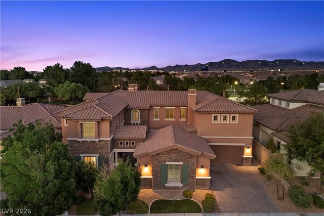 8 Tea Olive Drive, Las Vegas, NV 89141