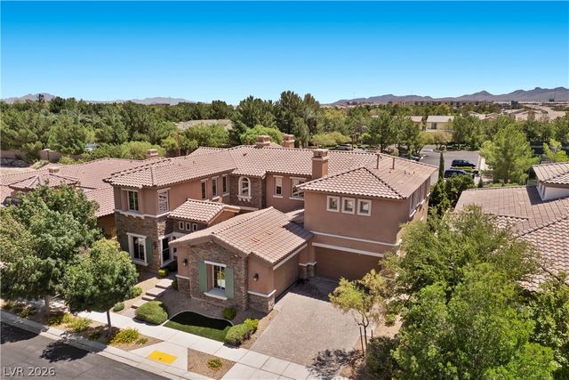 8 Tea Olive Drive, Las Vegas, NV 89141
