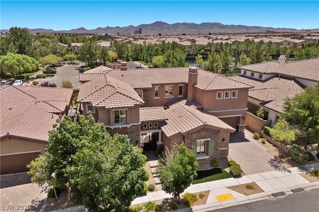 8 Tea Olive Drive, Las Vegas, NV 89141