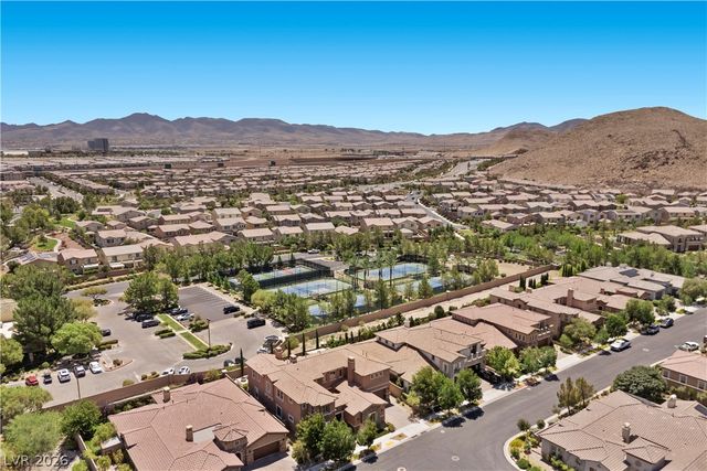 8 Tea Olive Drive, Las Vegas, NV 89141
