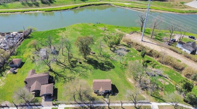 7912 Brays Street, Houston, TX 77012