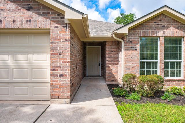 4337 Country Club Drive, Dickinson, TX 77539