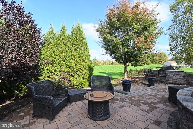 421 GREEN ST, Sellersville, PA 18960