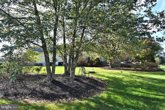 421 GREEN ST, Sellersville, PA 18960