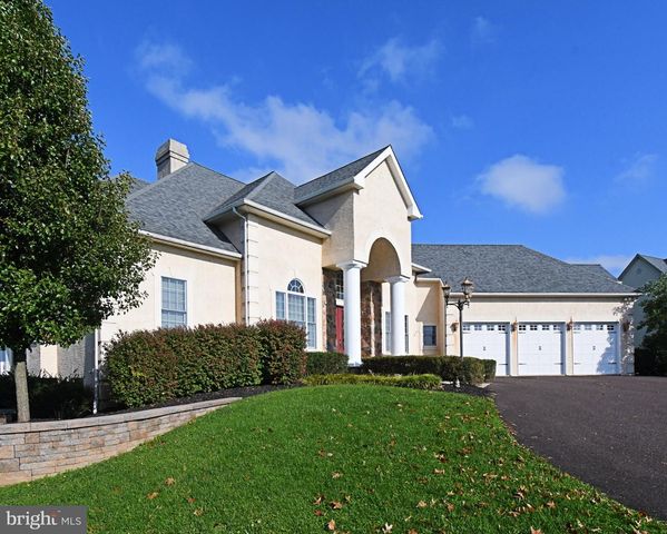 421 GREEN ST, Sellersville, PA 18960