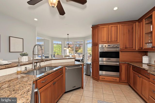 421 GREEN ST, Sellersville, PA 18960