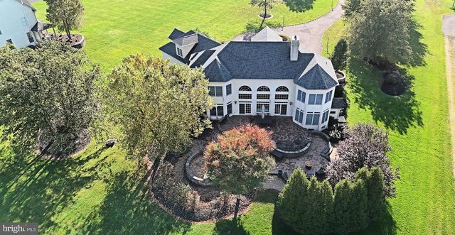 421 GREEN ST, Sellersville, PA 18960