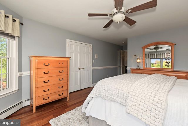 421 GREEN ST, Sellersville, PA 18960