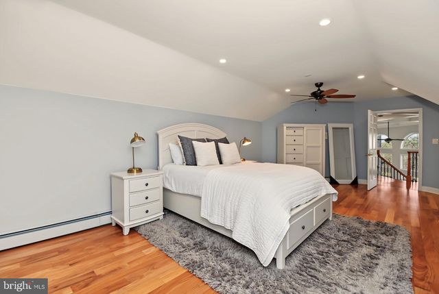 421 GREEN ST, Sellersville, PA 18960