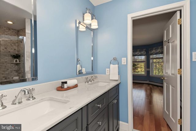421 GREEN ST, Sellersville, PA 18960