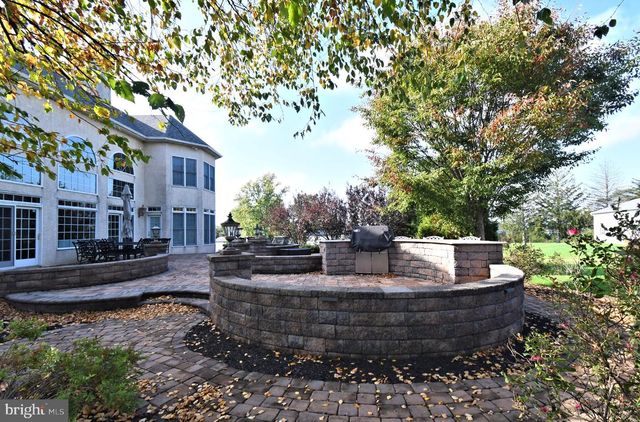 421 GREEN ST, Sellersville, PA 18960