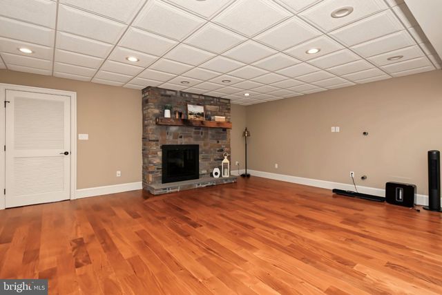 421 GREEN ST, Sellersville, PA 18960