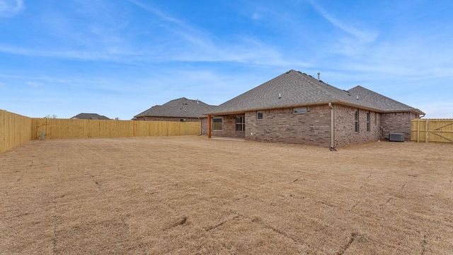 116 N Panther Avenue, Farmington, AR 72730