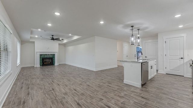 116 N Panther Avenue, Farmington, AR 72730