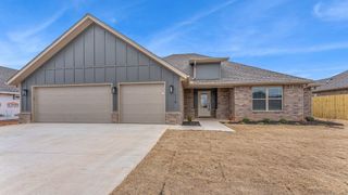 116 N Panther Avenue, Farmington, AR 72730