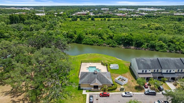 8104 DOWNPATRICK COURT, Tampa, FL 33610