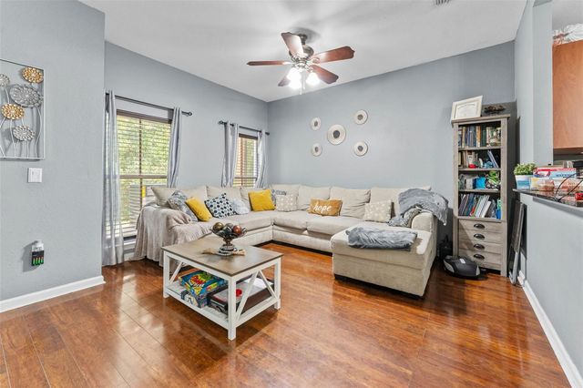 8104 DOWNPATRICK COURT, Tampa, FL 33610