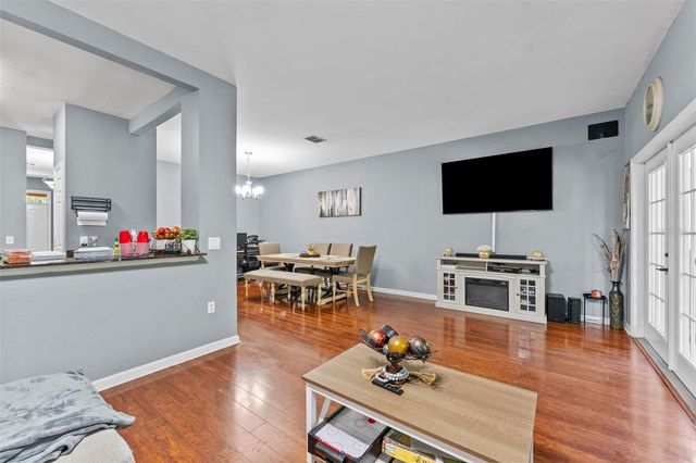 8104 DOWNPATRICK COURT, Tampa, FL 33610