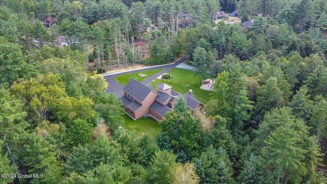 17 Kenmore Drive, Queensbury, NY 12804