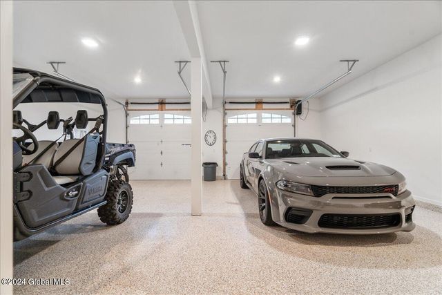 17 Kenmore Drive, Queensbury, NY 12804