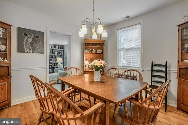 213 OXFORD HILL LN, Havertown, PA 19083