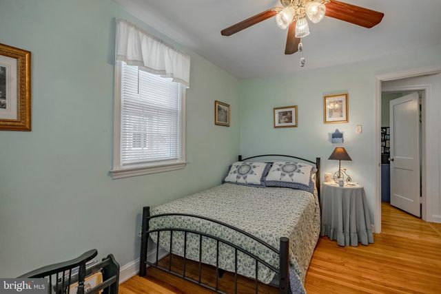 213 OXFORD HILL LN, Havertown, PA 19083