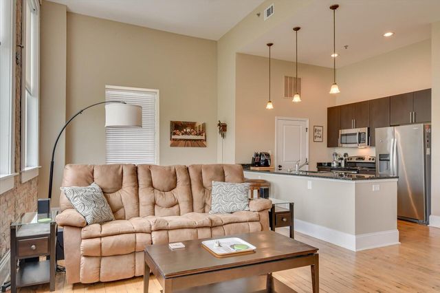 936 Broad Street 304, Augusta, GA 30901