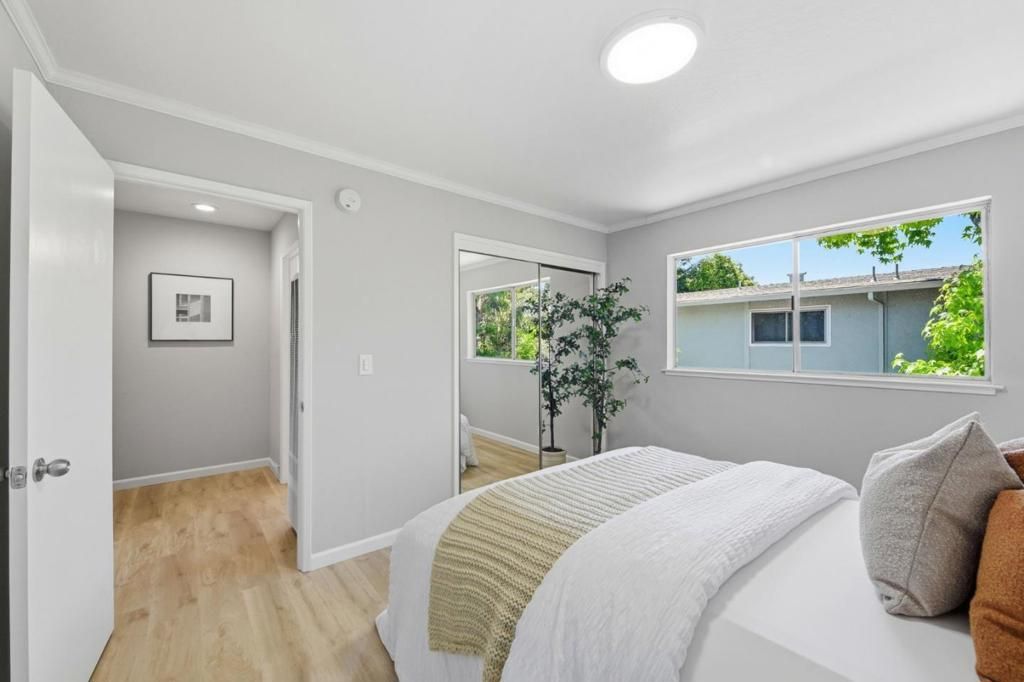 Image 15 of property listing at 2047 Montecito Avenue 2, Mountain View, CA 94043