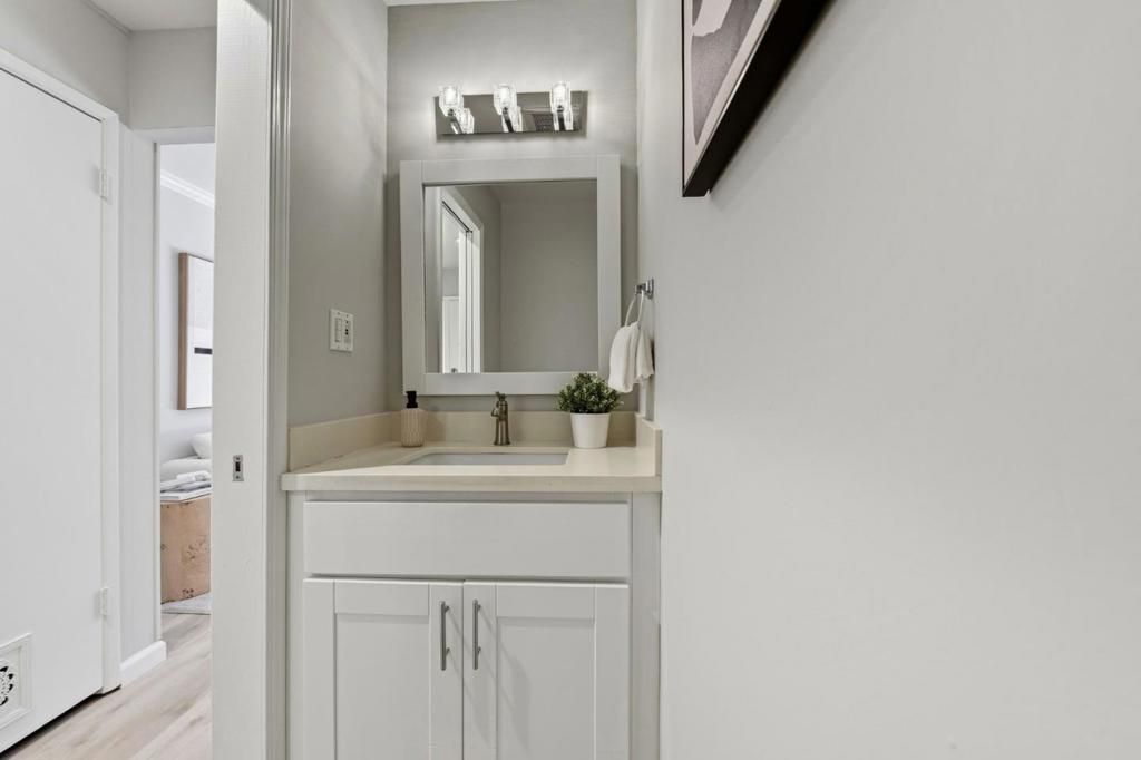 Image 20 of property listing at 2047 Montecito Avenue 2, Mountain View, CA 94043