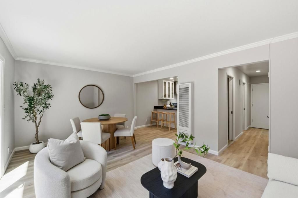 Image 3 of property listing at 2047 Montecito Avenue 2, Mountain View, CA 94043