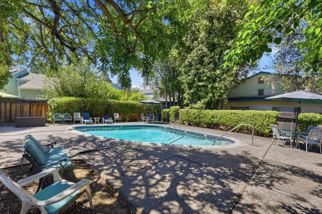 Image 32 of property listing at 2047 Montecito Avenue 2, Mountain View, CA 94043