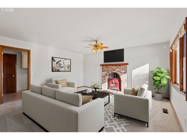 1424 Nw Josephine Ter, Portland, OR 97229