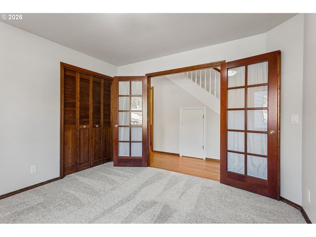 1424 Nw Josephine Ter, Portland, OR 97229