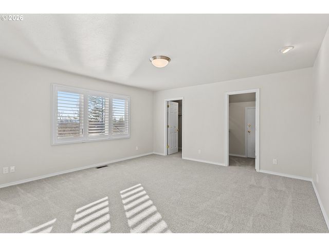 1424 Nw Josephine Ter, Portland, OR 97229