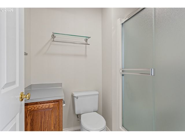 1424 Nw Josephine Ter, Portland, OR 97229